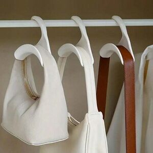 Set of 5 purse hangers